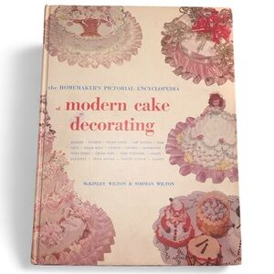Vintage Wilton “Modern” Cake Decorating Book 1950s 1960s